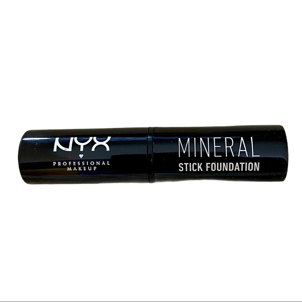 New NYX Mineral Stick Foundation-Expresso